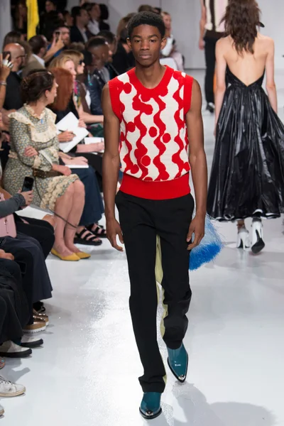 Look 54